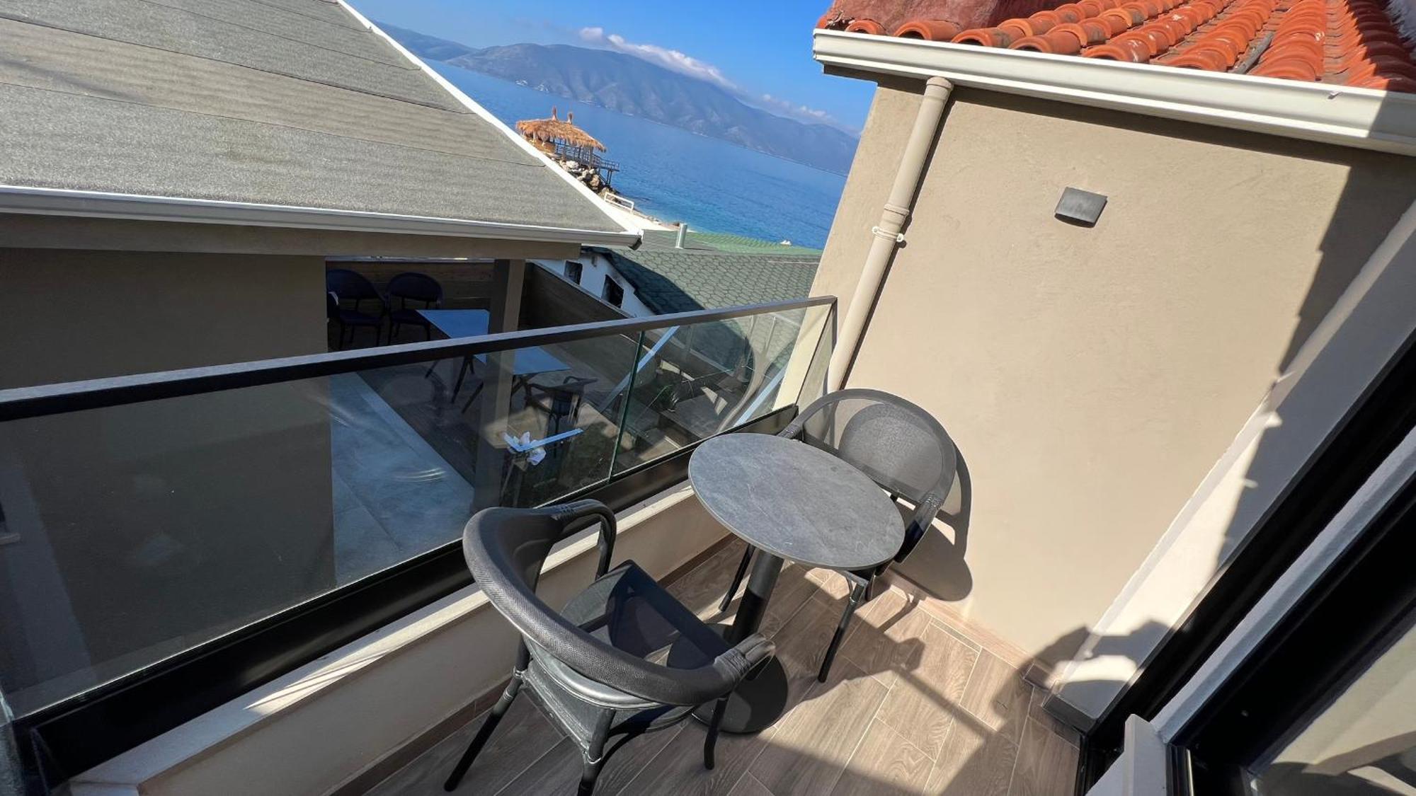 Villa Tramonto Vlore Radhime Exterior photo