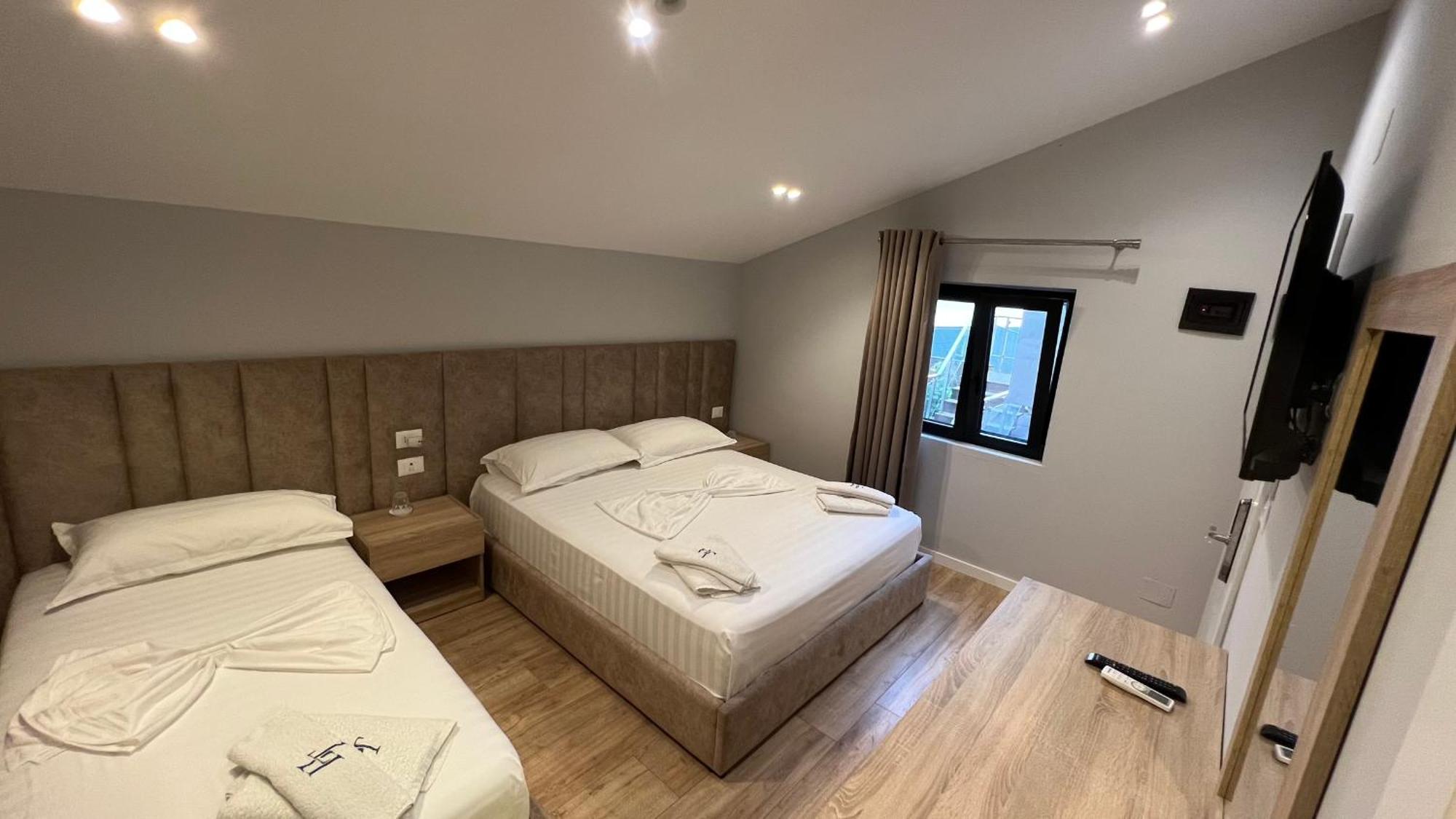 Villa Tramonto Vlore Radhime Exterior photo