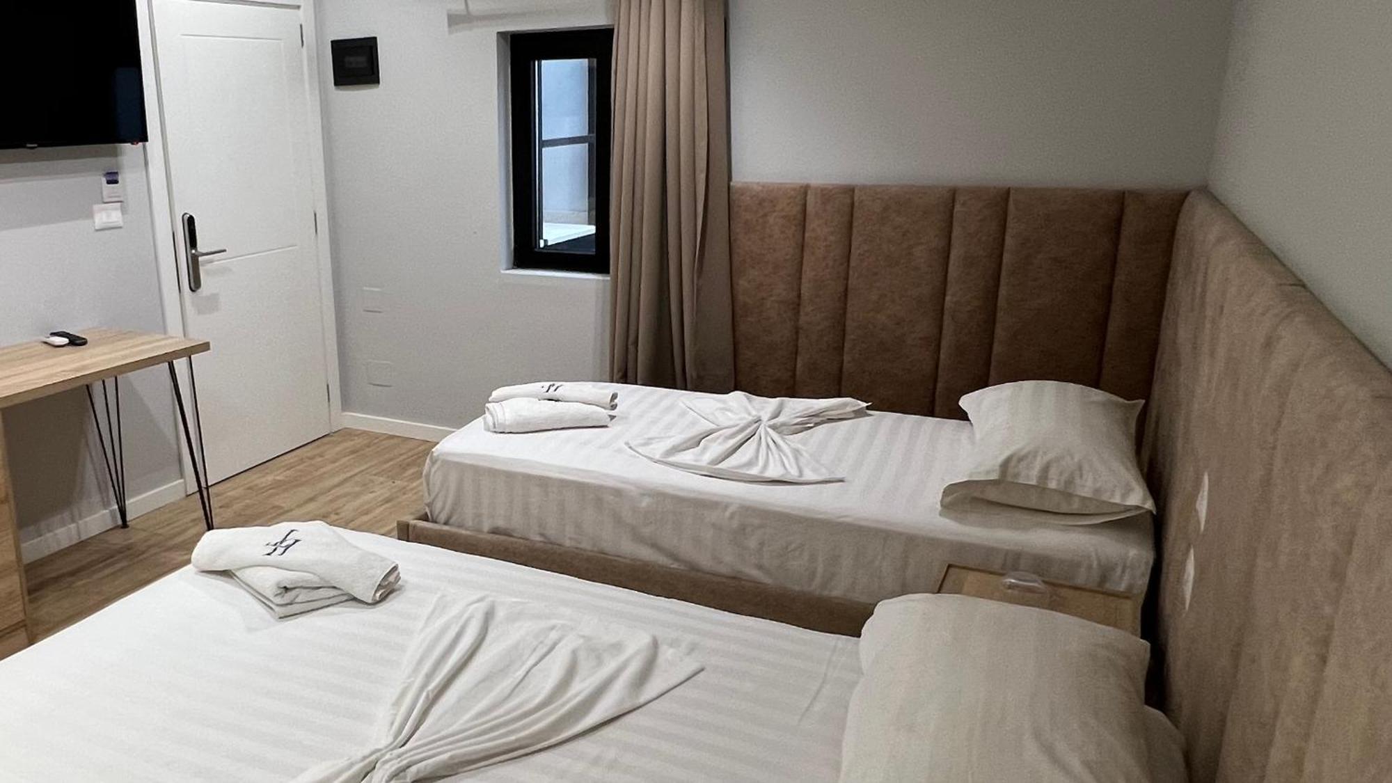 Villa Tramonto Vlore Radhime Exterior photo